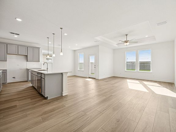 6th image of this home