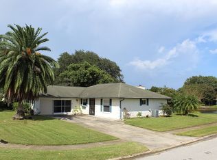 1904 Tidewater Ct, Zephyrhills, FL 33543