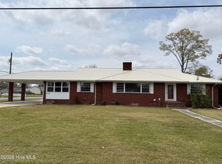 4254 Washington St, Ayden, NC 28513