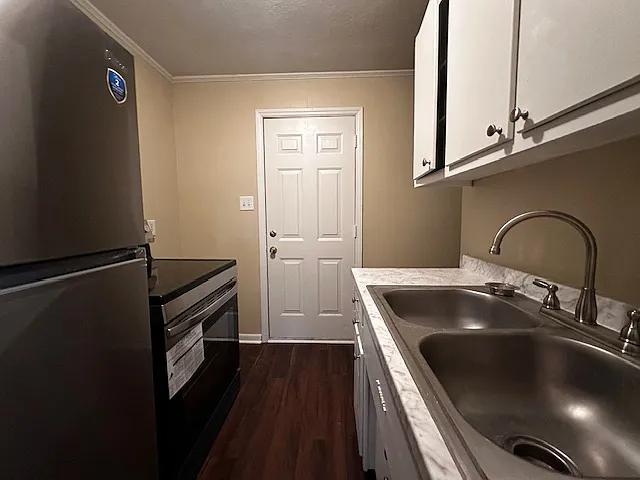 3304 Martin Ave #D — Photo 10