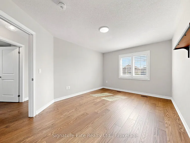 44 Cotton St #A — Photo 34