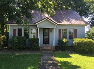 5800 Broad St N, Trezevant, TN 38258