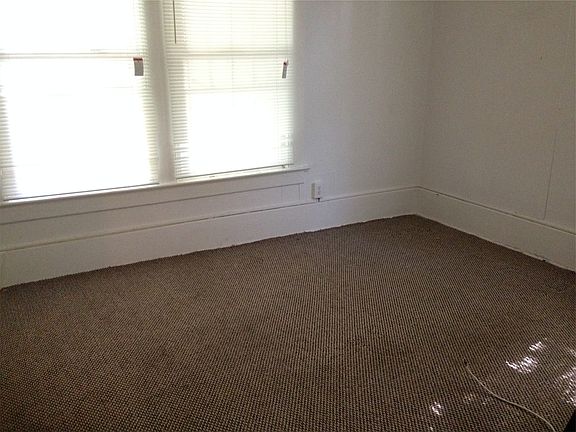 4th image of 145 4th Ave N APT 9