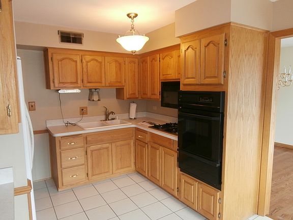 5th image of 10029 Mulberry Ave