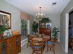 4th image of 1032 Pin Oak Dr
