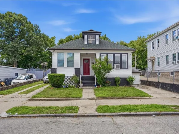 33 Prudence Ave, Providence, RI 02909