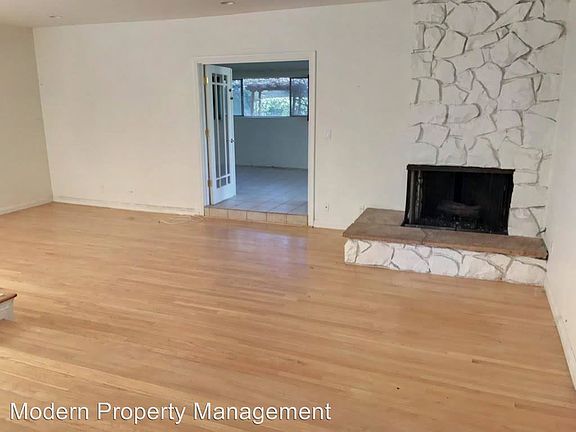 4th image of 5919 Glade Ave
