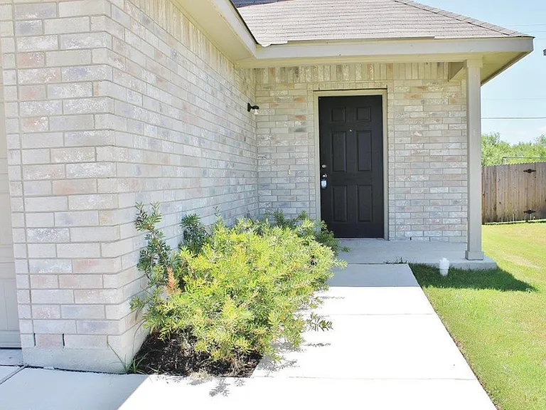 10402 Goose Way — Photo 5