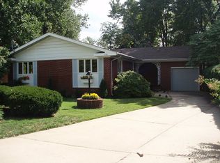 710 E Catalpa St, Springfield, MO 65807