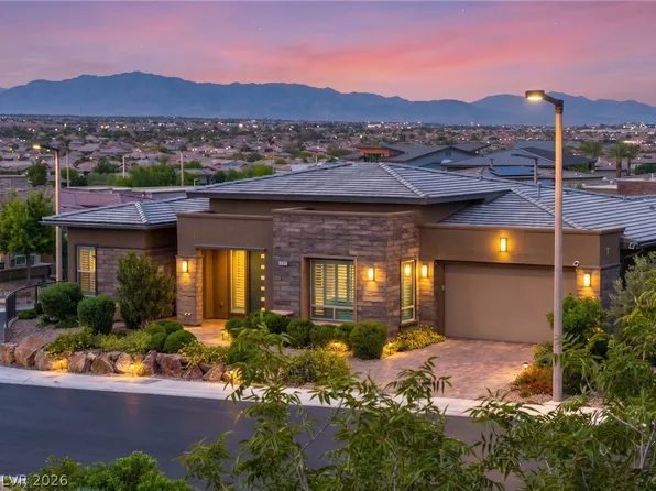 6796 Copper Sunrise Ct, Spring Valley, NV 89148