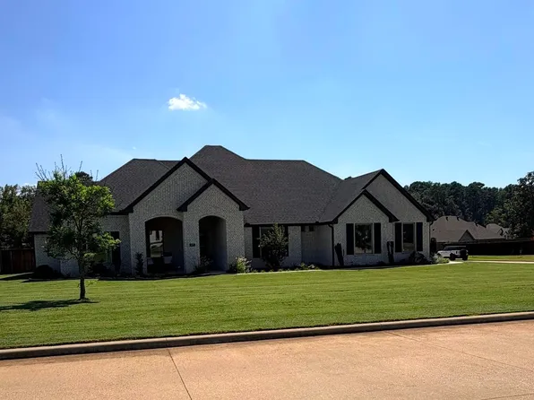 105 Saddle Brook Cir, Hallsville, TX 75650