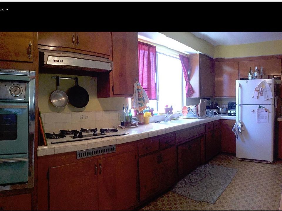 1st image of 1851 N Wilton Pl APT 5