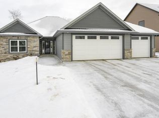 3776 Cameo Pl NE, Rochester, MN 55906