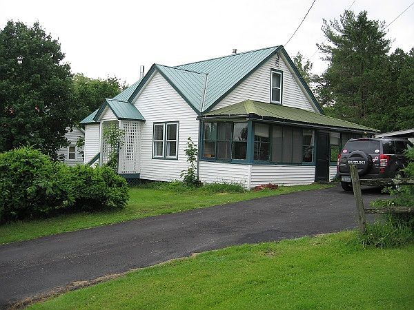 1st image of 36 Sisco St