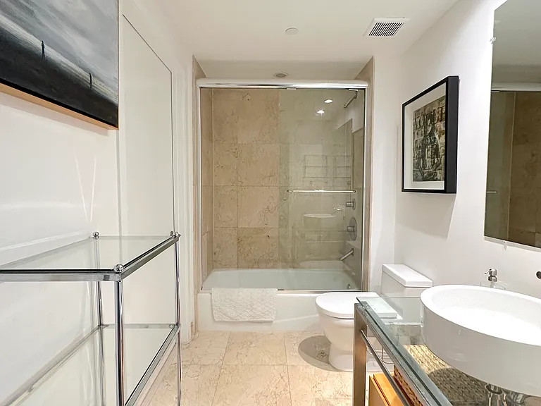 6000 Collins Ave #509 — Photo 24