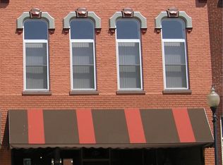 3 N Main St, Three rivers, MI 49093