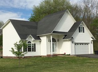 50 Robbins Dale Spur, Glasgow, KY 42141