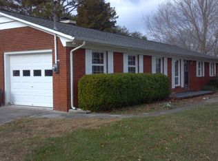7213 Della Dr, Powell, TN 37849