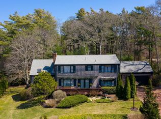 7 Quail St, Falmouth, MA 02540