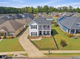 6433 Midtowne Ln NW, Huntsville, AL 35806