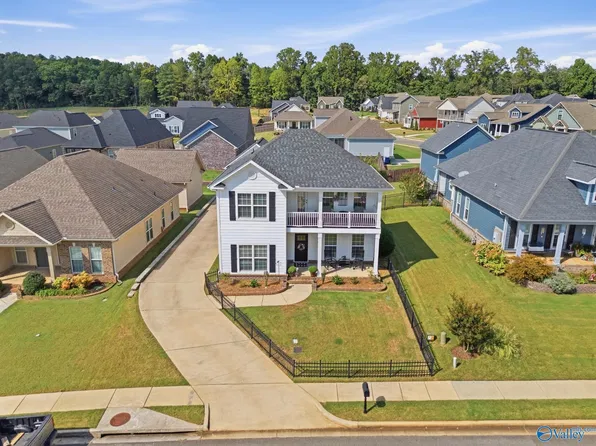 6433 Midtowne Ln NW, Huntsville, AL 35806