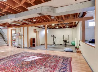 5820 SW Nevada Ct, Portland, OR 97219