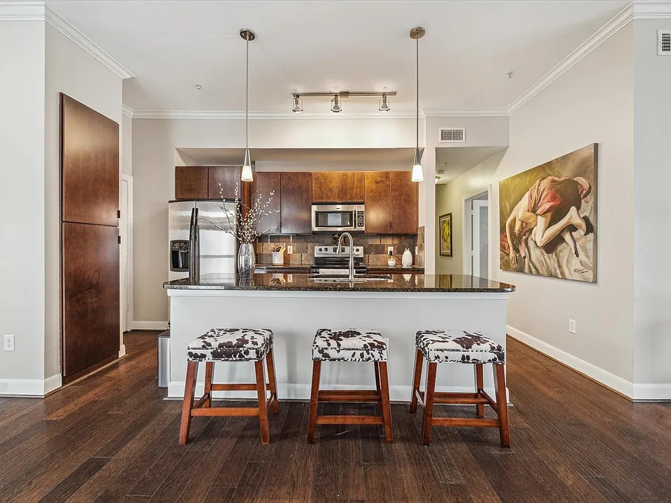 300 Saint Joseph Pkwy #223