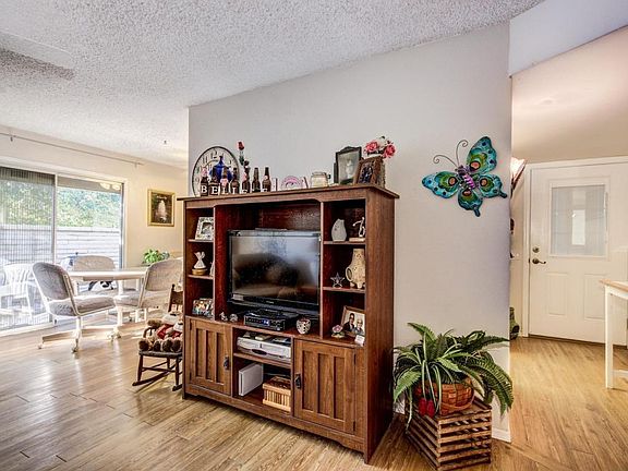 5th image of 9804 W Teakwood Dr