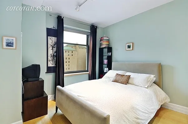 Rented by Corcoran | media 23