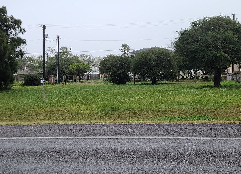 2nd image of N A Santa Isabel Blvd