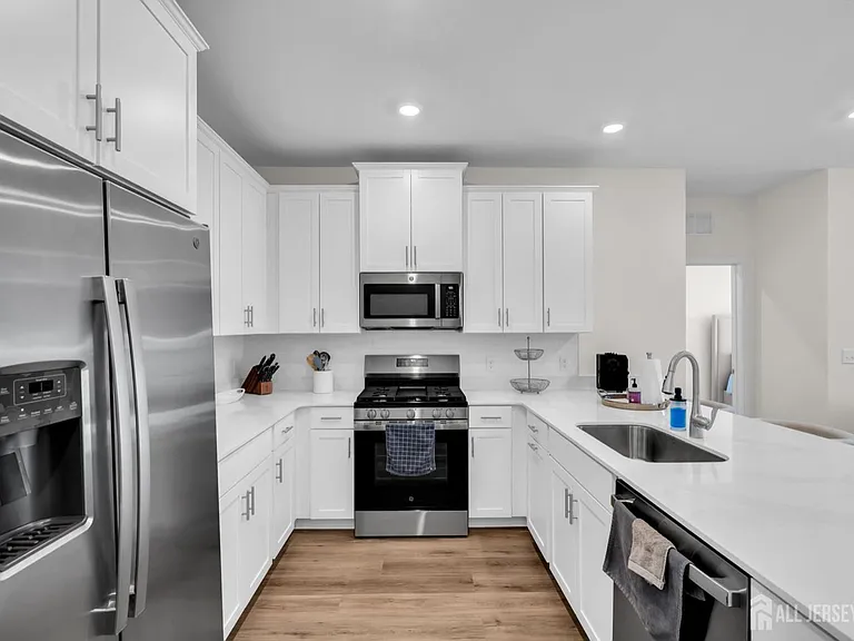 30102 Radford Ct — Photo 5