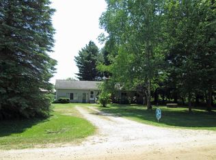 9886 White Rock Rd, Harbor Beach, MI 48441