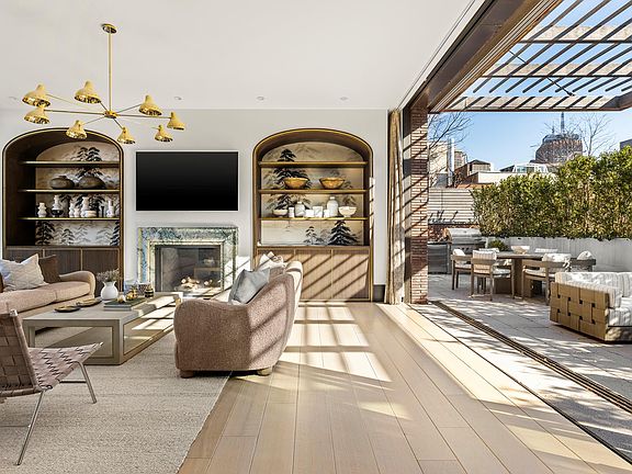 2nd image of 443 Greenwich St Penthouse G