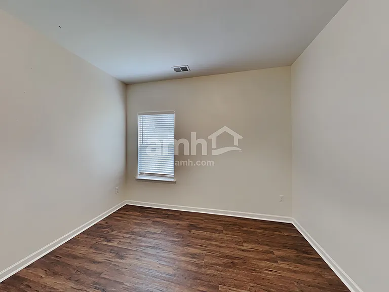 1157 Paramount Dr — Photo 20