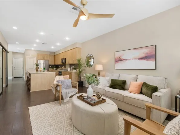 1674 Fairlead Ave, Carlsbad, CA 92011