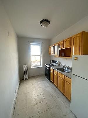 2nd image of 1966 60th St #D4