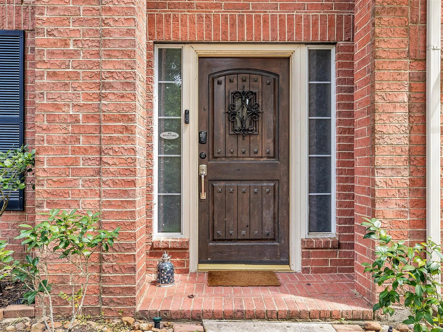 4 bed, 3.5 bath, 2896 sqft, $4,850 — Photo 2