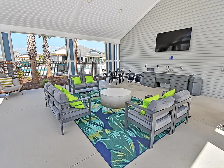 GRANDVIEW AT CLEAR POND APARTMENTS — Photo 7