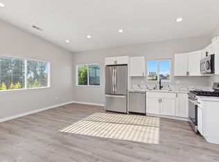 5042 54th St, San Diego, CA 92115