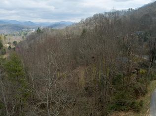 88 S Country Club Dr, Cullowhee, NC 28723