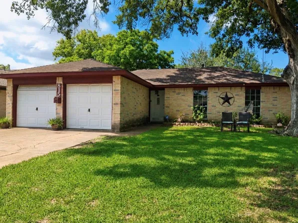 815 Redway Ln, Houston, TX 77062