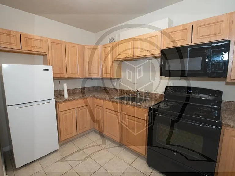 7337 S South Shore Dr #1416 — Photo 4