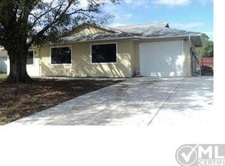 1914 SW Capeador St, Port Saint Lucie, FL 34953