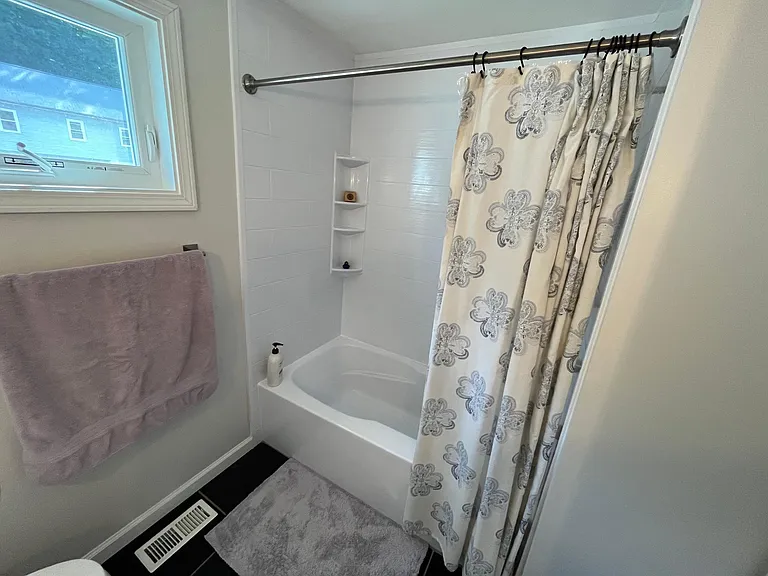 47 Birchwood Dr — Photo 18