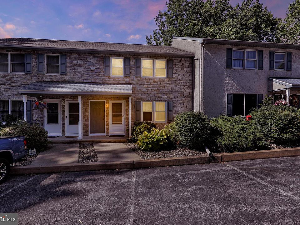 1st image of 10 Maplewood Ave APT 5A