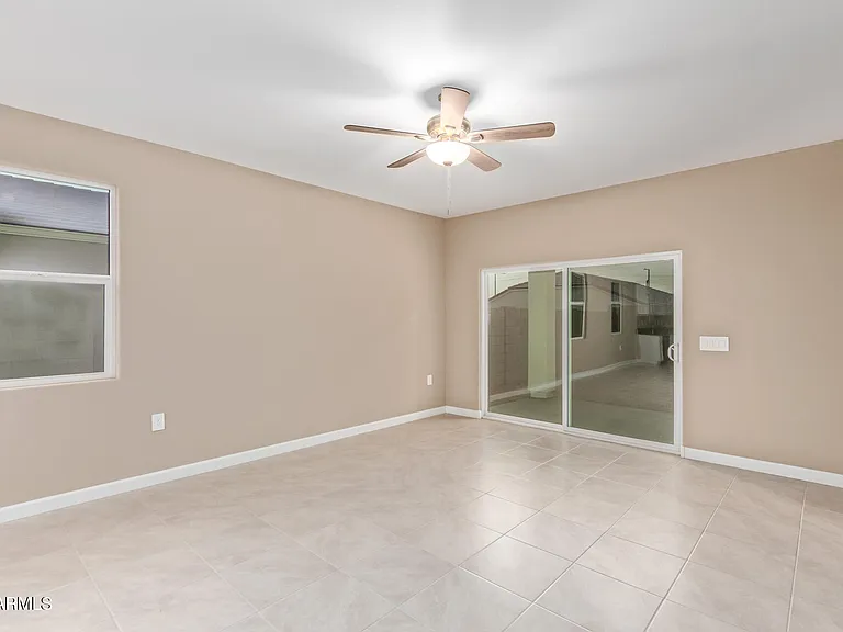 24179 W Ripple Rd — Photo 10