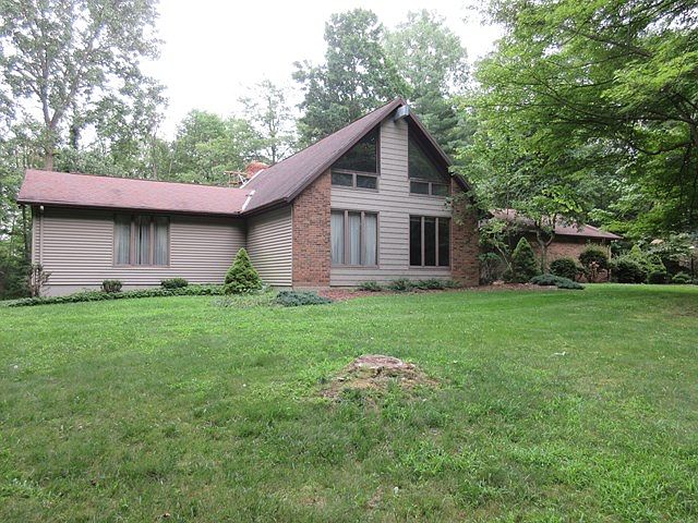 1st image of 635 Ashwood Dr