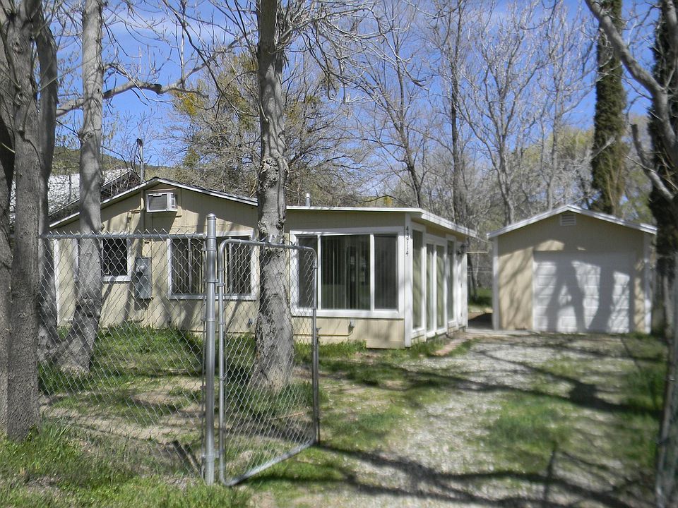 1st image of 43714 Sylvan Dr