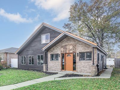 18756 Sherman St, Lansing, IL, 60438