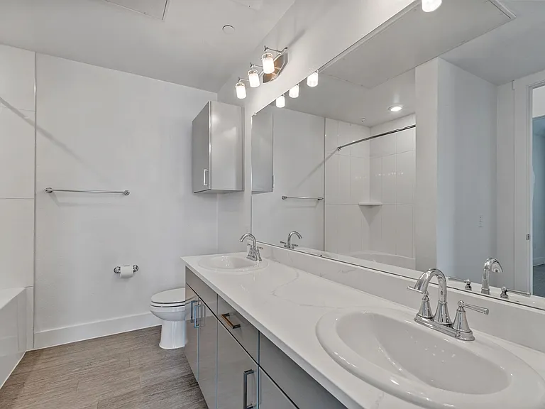 Bathroom Bathroom